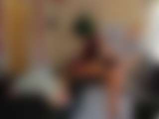 Live cam show with Switchy Kitty - Dirty Talk on milfzrlive.com