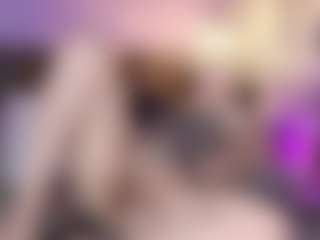 Live cam show with Charlotte - Bikini on testsause.com