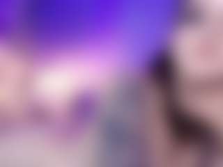 Live cam show with Charlotte - Young Adult on Latina Girls
