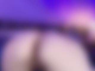 Live cam show with Charlotte - Flashing on Milf Play