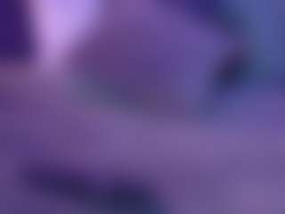 Live cam show with Charlotte - Young Adult on live18s.com