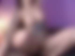 Charlotte's Live Sex Cam Show