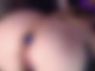 Charlotte's Live Sex Cam Show