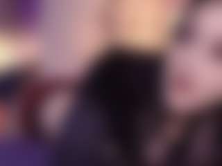Live cam show with Charlotte - Goth on Camsoda