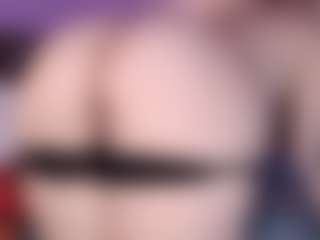 Charlotte's Live Sex Cam Show