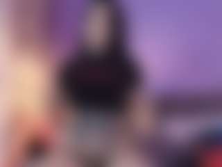 Live cam show with Charlotte - Costume on Camiplay Live