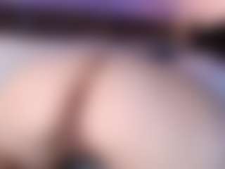 Charlotte's Live Sex Cam Show