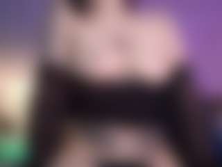 Charlotte's Live Sex Cam Show