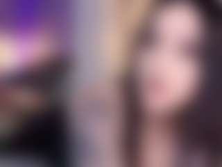 Live cam show with Charlotte - Young Adult Teen (18+) on Camsoda
