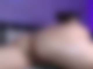 Charlotte's Live Sex Cam Show