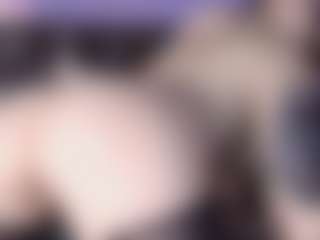 Charlotte's Live Sex Cam Show