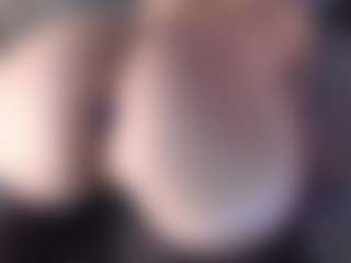 Charlotte's Live Sex Cam Show