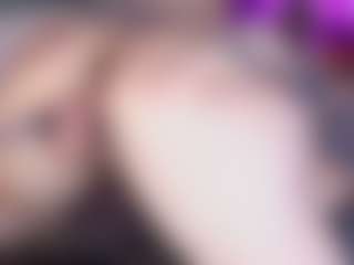 Charlotte's Live Sex Cam Show