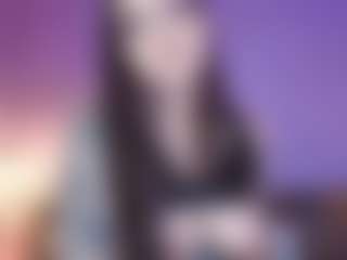Live cam show with Charlotte - HD Teen (18+) on Camsoda