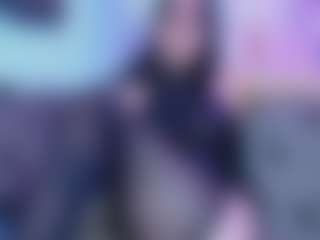 Live cam show with Charlotte - Big Tits Latina on Milfs Live