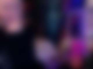 Live cam show with candismiths - Blue Eyes on CamwithHer