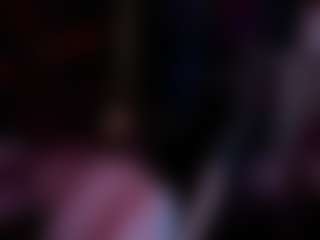 Live cam show with candismiths - Blue Eyes on Fling VIP Chat