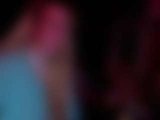 Live cam show with candismiths - Housewife on AdultVida.com
