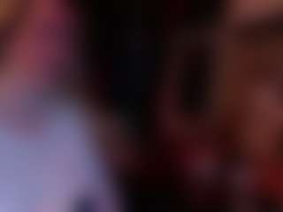 Live cam show with candismiths - Housewife on sexylive.show