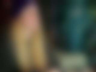 Live cam show with candismiths - Blue Eyes on xplaylive.com