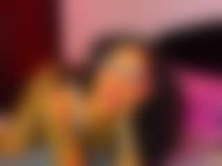 juliia-rose's Live Sex Cam Show