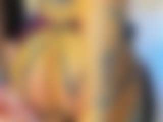 Live cam show with juliia-rose - Petite Teen (18+) on Instabang