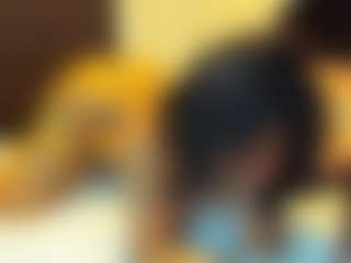 Live cam show with juliia-rose - Deepthroat on livesuperchat.net