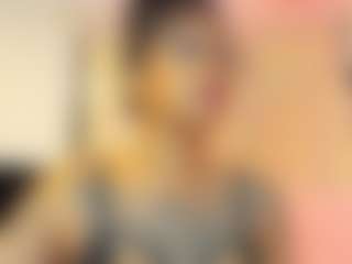 Live cam show with juliia-rose - Colombian on Milf Play | colombia