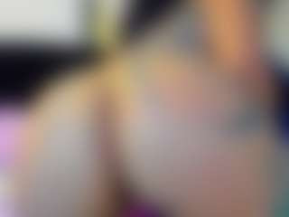 Live cam show with juliia-rose - Tease Teen (18+) on Dolls Live