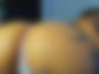 juliia-rose's Live Sex Cam Show