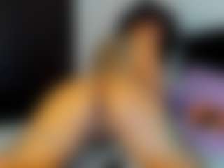 juliia-rose's Live Sex Cam Show