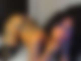 Live cam show with juliia-rose - Petite on SquirtSoMuch