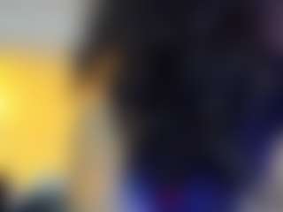 juliia-rose's Live Sex Cam Show