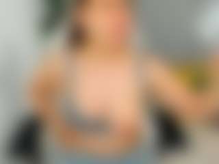 eveeevian's Live Sex Cam Show