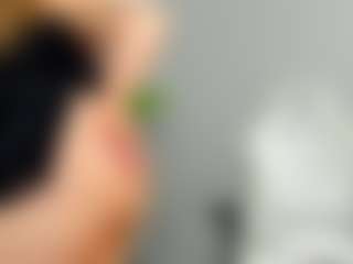 eveeevian's Live Sex Cam Show