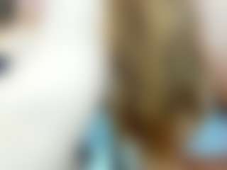 eveeevian's Live Sex Cam Show