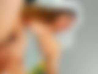 eveeevian's Live Sex Cam Show