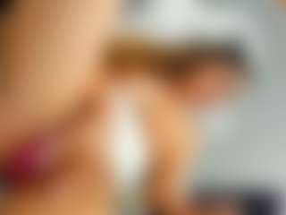 eveeevian's Live Sex Cam Show