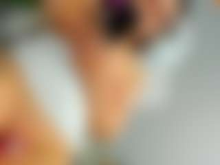 eveeevian's Live Sex Cam Show