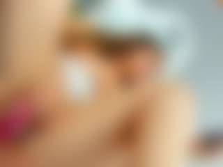 eveeevian's Live Sex Cam Show