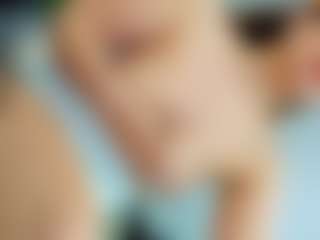 eveeevian's Live Sex Cam Show