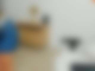 eveeevian's Live Sex Cam Show