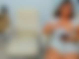 eveeevian's Live Sex Cam Show