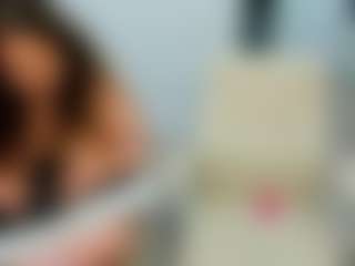 eveeevian's Live Sex Cam Show