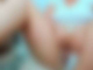 eveeevian's Live Sex Cam Show