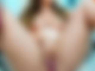 eveeevian's Live Sex Cam Show
