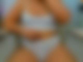 eveeevian's Live Sex Cam Show