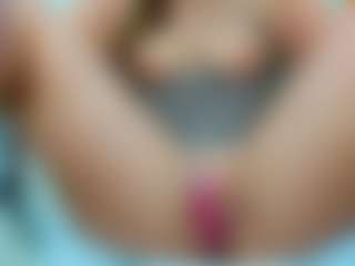 eveeevian's Live Sex Cam Show