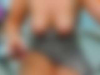 eveeevian's Live Sex Cam Show