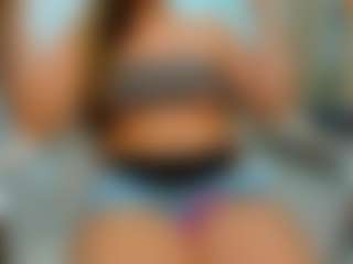 Live cam show with eveeevian - Brown Eyes Blonde Hair on TastyBlacksLive